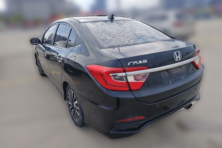 Used Honda Crider 2013 1.8L automatic luxury edition