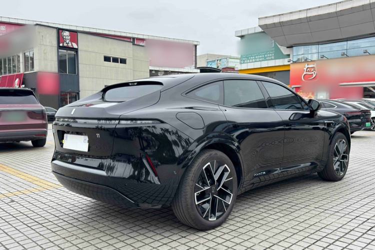 Used Avatr 11 2025 Year Updated Max Extended-Range Version Exterior 3