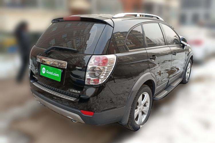 Used Chevrolet Captiva 2012 2.4L 4x4 Flagship Edition 7 Seats