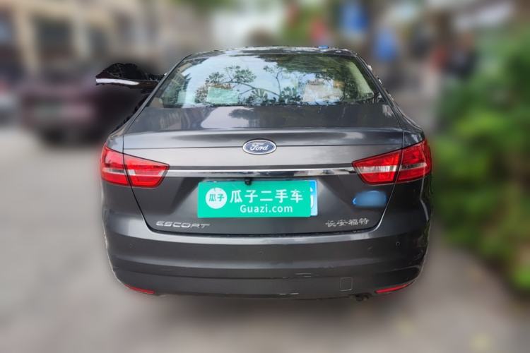 Used Ford Escort 2015 1.5L Automatic Fashion Model