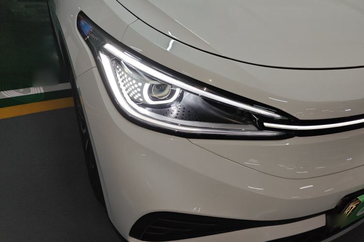 Used Volkswagen ID.4 X 2023 Pure Smart Edition Exterior 6