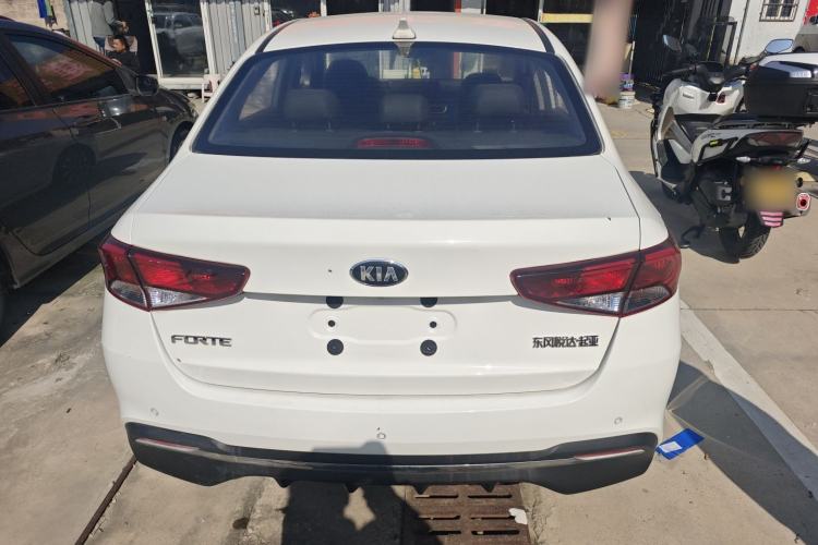 Used Kia Forte 2018 1.6L Automatic Value-Comfort Luxury Edition
