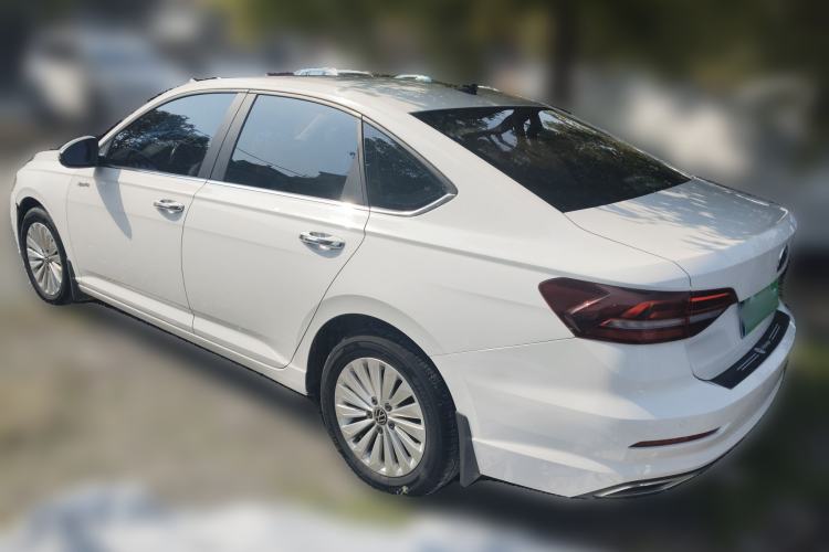 Used Volkswagen Lavida 2022 1.5L Automatic Comfort Edition
