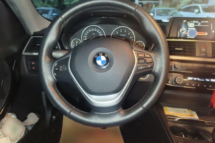 Used BMW 3 Series 2016 316i Fashion Model