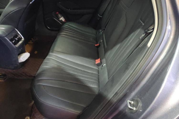 Used Hongqi H5 2023 2.0T Automatic Smart Connect Flagship Edition
