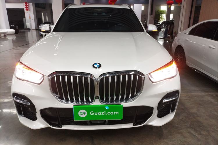 Used BMW X5 2022 xDrive 40Li Luxury Edition M Sport Package