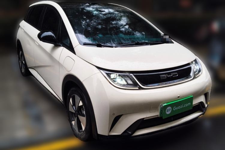 Used BYD Dolphin 2023 420 km Fashion Edition
