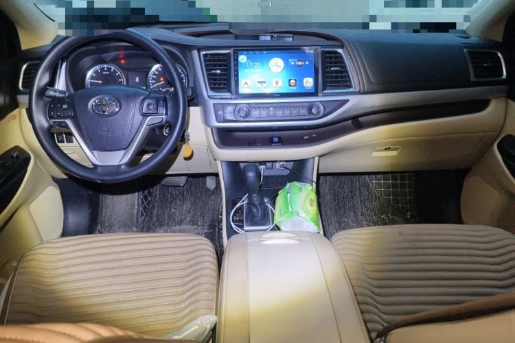 Used Toyota Highlander 2018 2.0T Two-Wheel Drive Elite Version 5 Seats China VI Standard