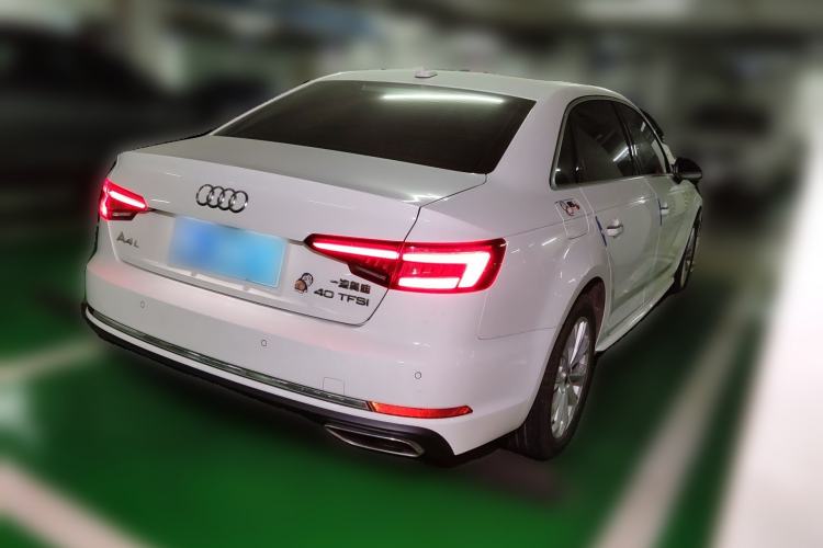 Used Audi A4L 2019 40 TFSI Ambition China VI Rear Right 45 Deg