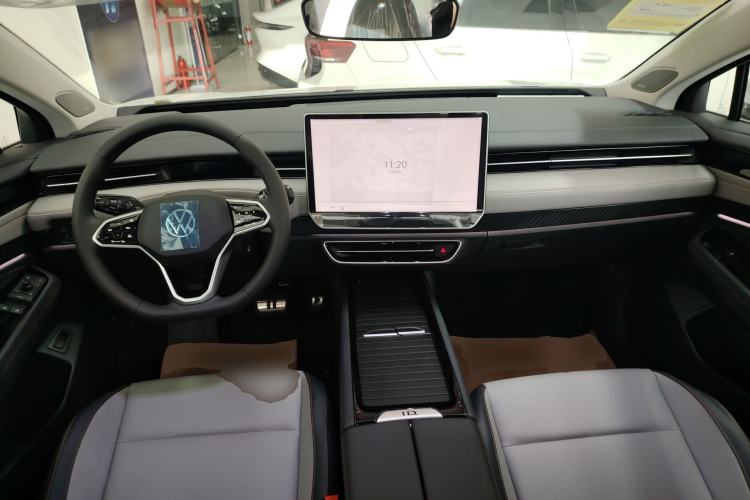 Used Volkswagen ID.7 VIZZION 2024 AIR model
