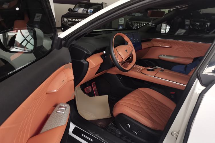 Used Deepal S07 2023 200Max Range-Extended Version
