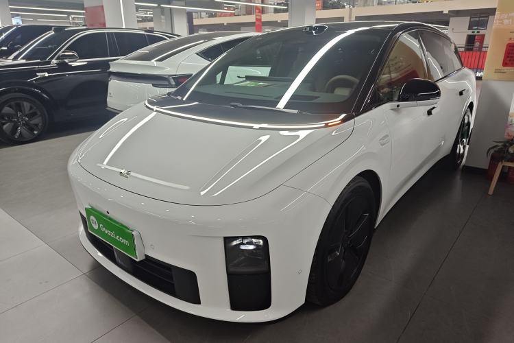 Used Li Auto i6 2025 Model Two-Wheel-Drive Standard Type