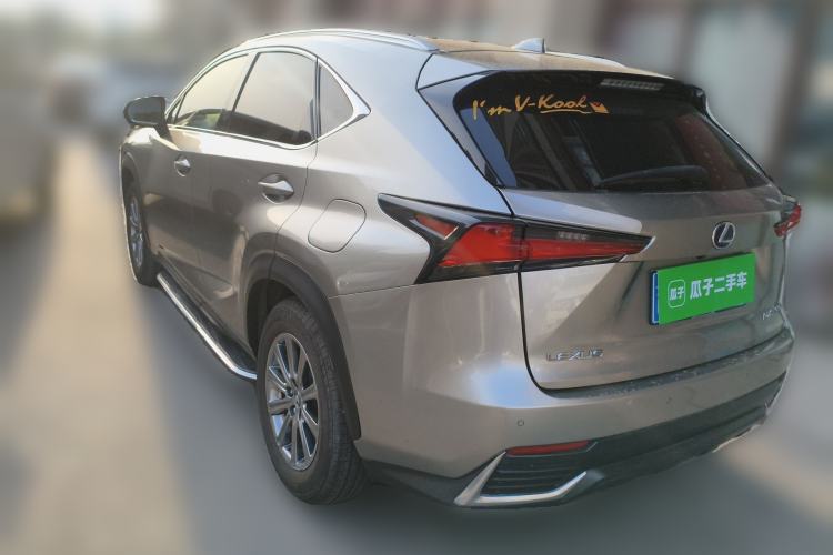 Used Lexus NX 2018 300h Front-Wheel-Drive FENGSHANG Version China V Emission Standard
