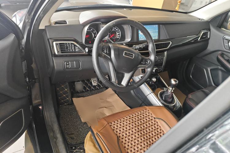 Used Zotye Domy X5 2015 1.5T Manual Luxury Model China V Standard
