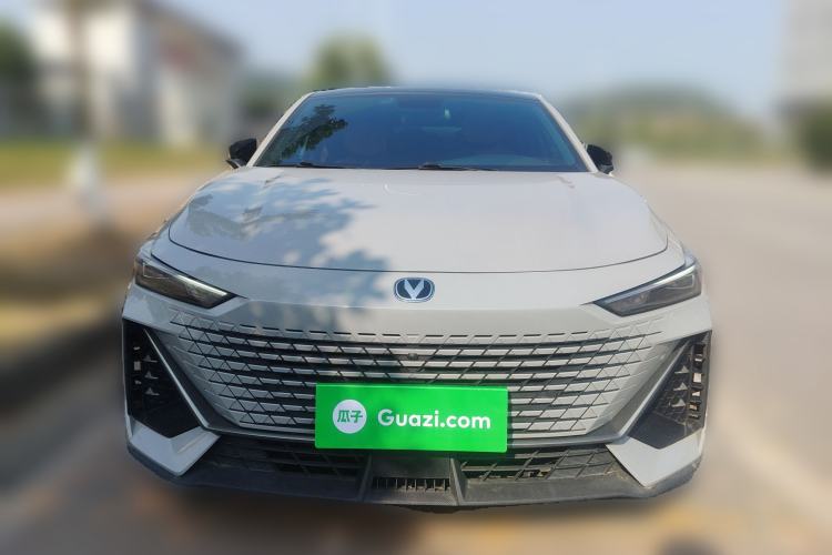 Used CHANGAN UNI-V 2022 1.5T Prestige Version