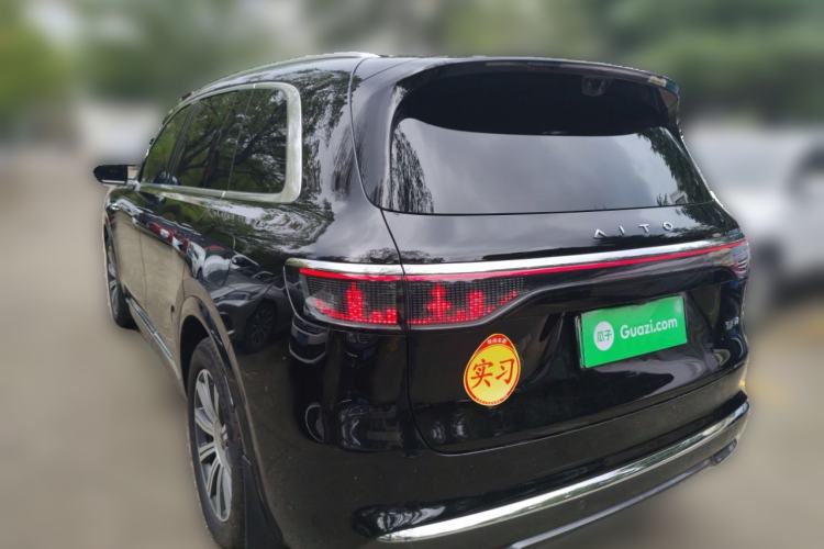 Used Hima AITO M8 2025 Extended-Range Max+ Version 53.4 kWh 6-Seater Edition Exterior 3