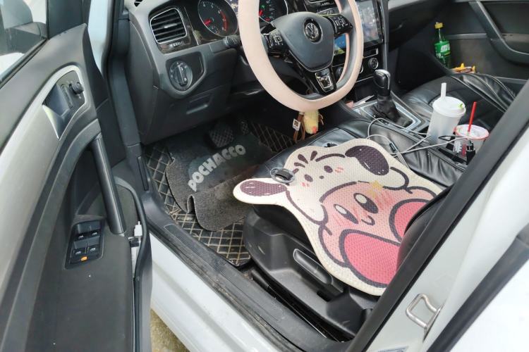 Used Volkswagen Golf 2018 1.6L Automatic Fashion Model
