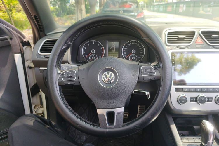 Used Volkswagen Eos 2011 2.0 TSI
