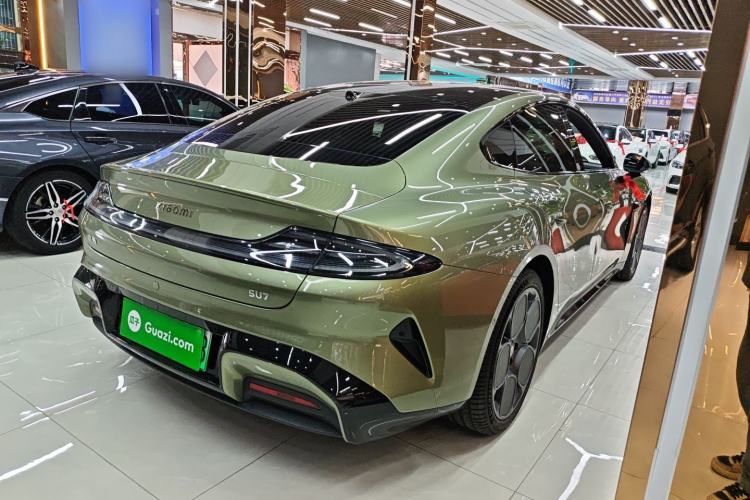 Used Xiaomi Auto SU7 2024 Rear-Drive Ultra-Long Range Advanced Pro-Level Intelligent Driving Version
