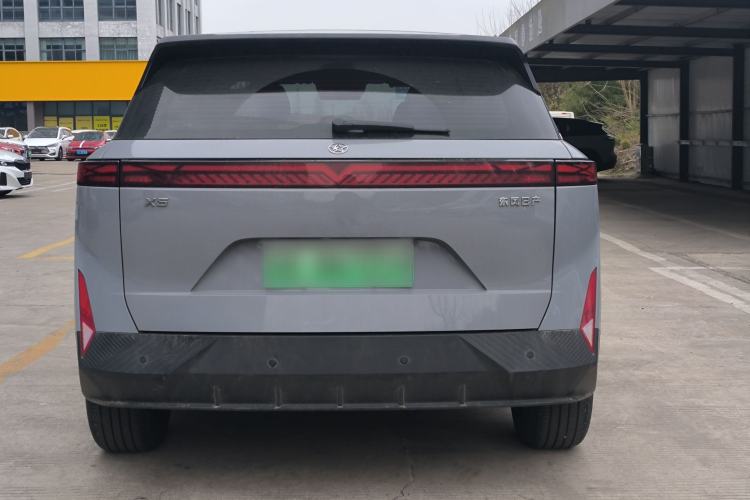 Used Venucia VX6 2024 520 Travel Edition
