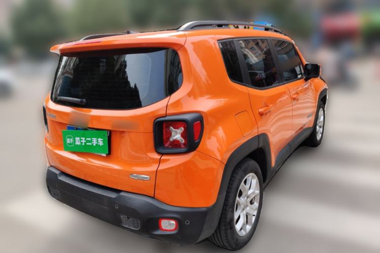 Used Jeep Renegade 2016 1.4T Automatic High-Energy Version Rear Right 45 Deg