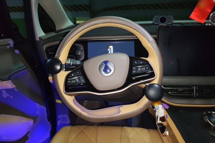 Used Denza D9 2022 DM-i 970 Four-Wheel Drive Prestige Model