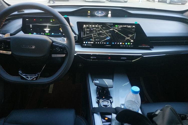 Used Oshan Z6 New Energy 2023 ZhiDian iDD 150KM Flagship PLUS
