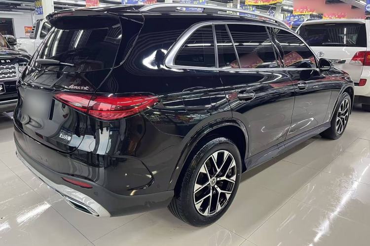 Used Mercedes-Benz GLC 2023 GLC 260 L 4MATIC Luxury Model 5 Seats