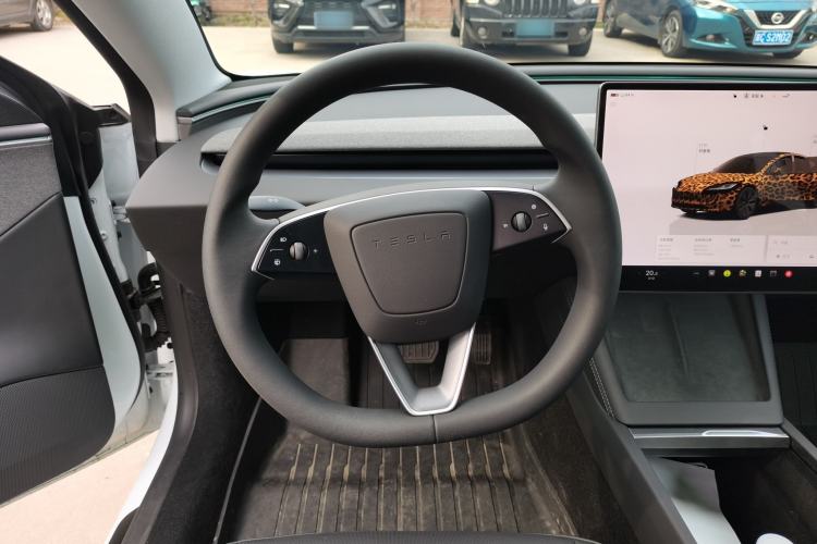 Used Tesla Model 3 2025 Model Revised Rear-Wheel-Drive Version
