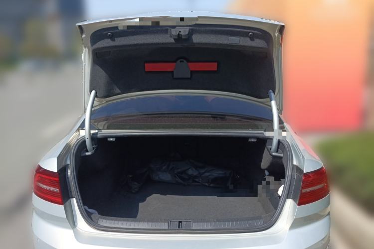 Used Volkswagen Magotan 2019 330TSI DSG Leading Model China VI Standard Trunk