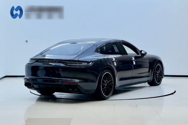 Used Porsche Panamera 2023 Restyled Panamera 4 Executive Extended Platinum Edition 2.9T Exterior 4