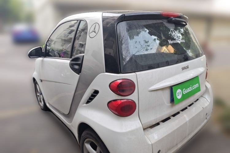 Used smart fortwo 2011 1.0T Year of the Rabbit Special Edition