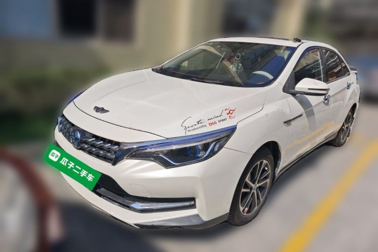 Used Venucia D60 2019 1.6L XL CVT Smart Connect Elite Edition