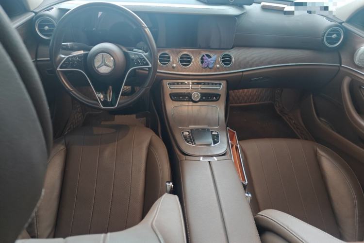 Used Mercedes-Benz E-Class 2022 Updated E 300 L Luxury Edition
