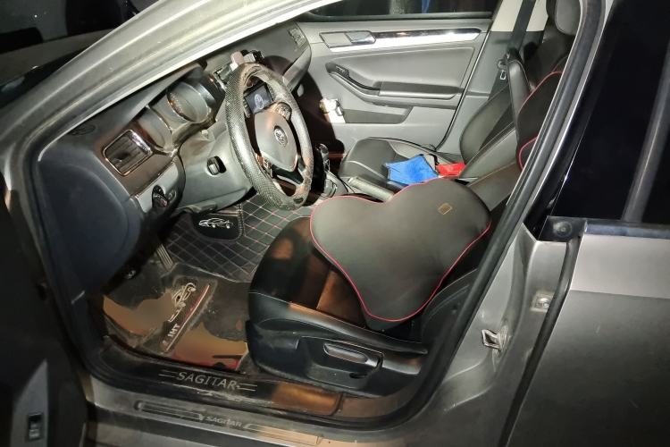 Used Volkswagen Sagitar 2018 1.6L Manual Comfort Model
