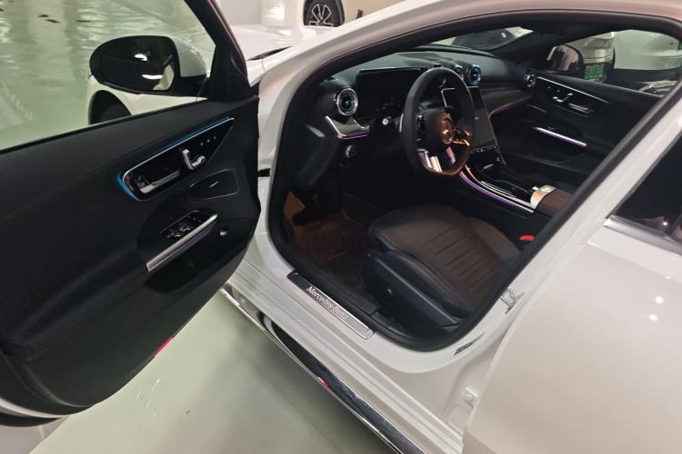 Used Mercedes-Benz C-Class 2025 C 260 L Sport Edition Driver Seat