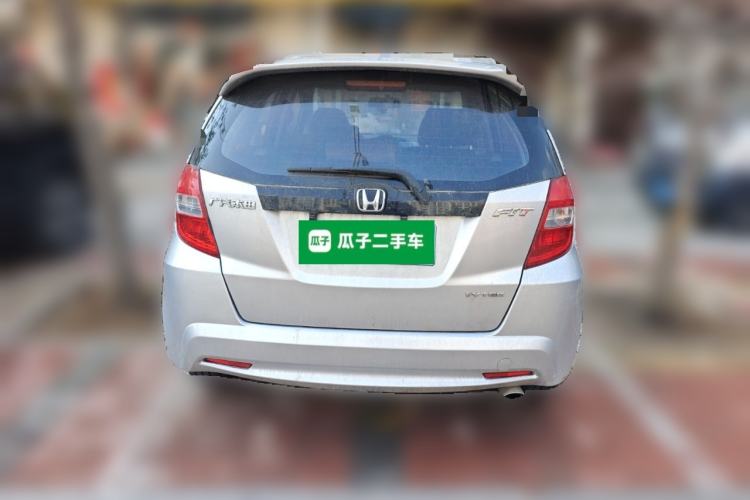 Used Honda Fit 2011 1.3L automatic comfort version
