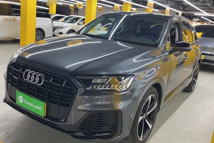 Used Audi Q7 2020 55 TFSI quattro S line sports model