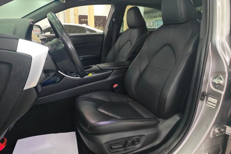 Used Toyota Avalon 2019 2.0L Luxury Edition China VI Standard