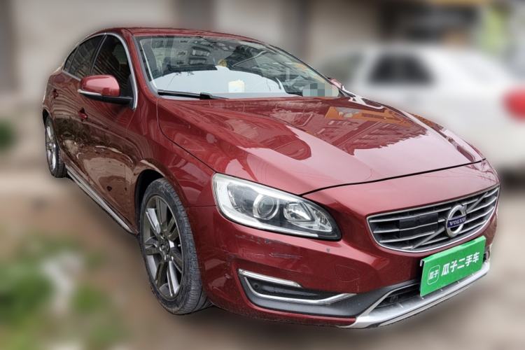 Used Volvo S60 2014 S60L T5 Smart Upgrade Edition Front Right 45 Deg