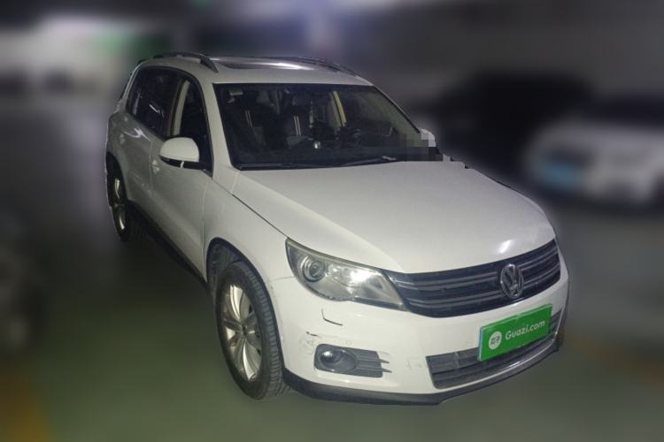 Used Volkswagen Tiguan 2012 1.8TSI Automatic All-Wheel Drive Elite Edition Front Right 45 Deg