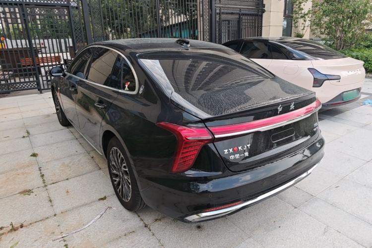 Used Hongqi H5 2025 2.0T Automatic Flag Edition – 500 000 Units Commemorative Version