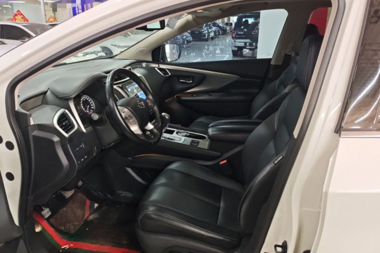 Used Nissan Murano 2019 2.5L XL Two-Wheel Drive Smart Connect Luxury Edition China VI Standard