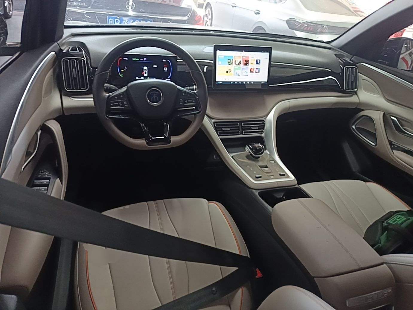 BYD Song Pro New Energy 2024 HONOR Edition DM-i 71KM Navigation Model — снимка 12