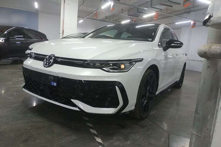 Used Volkswagen Golf 2025 300TSI R-Line