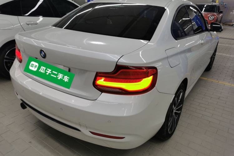 Used BMW 2 Series 2018 220i Sport Design Package