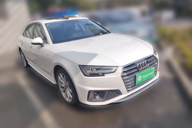 Used Audi A4L 2019 40 TFSI Fashion Edition China VI Emission Standard

