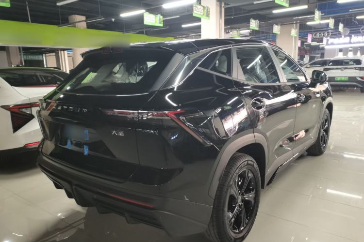 Used JETOUR Dashing 2026 Model—Youth Edition, 1.5T 6DCT Luxury Edition
