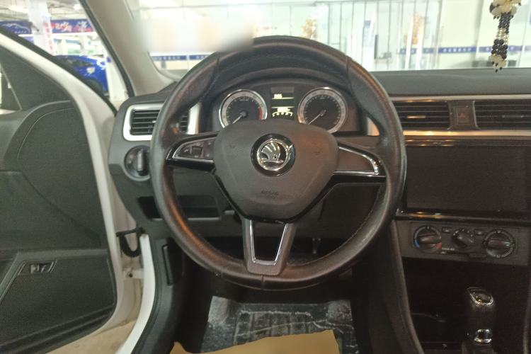 Used Skoda Rapid 2019 1.5L Automatic Comfort Edition China V Standard Steering Wheel