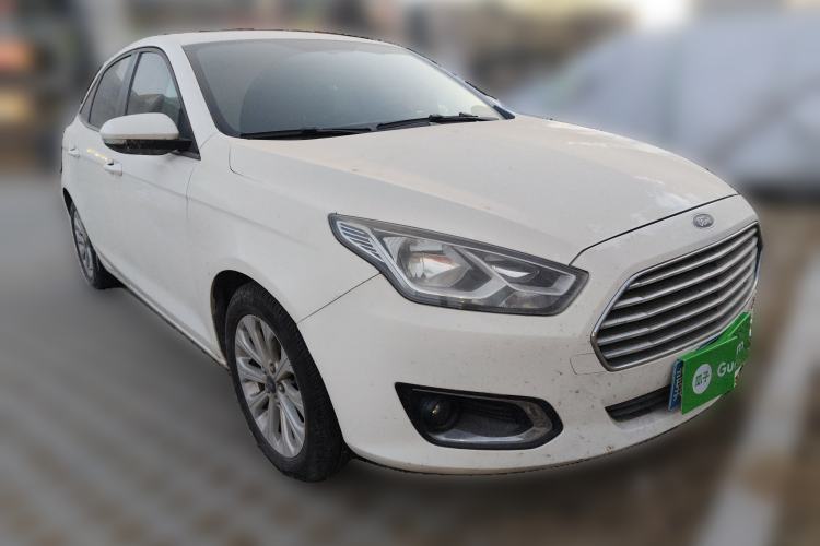 Used Ford Escort 2015 1.5L Automatic Fashion Model
